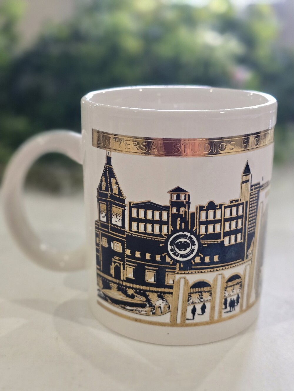 Universal Studio White, Black & 22 K Gold Decorative Ceramic Mug Cup *